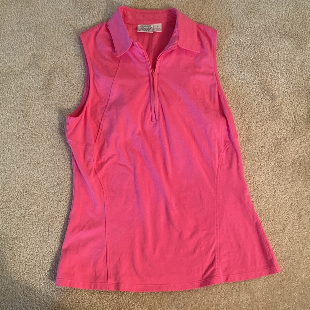 Bundle size small-2tops and leggings 3/4 length see pictures for brands. - Picture 6 of 7